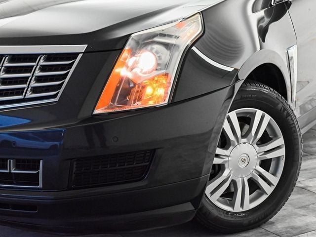 2015 Cadillac SRX Luxury Collection photo 39