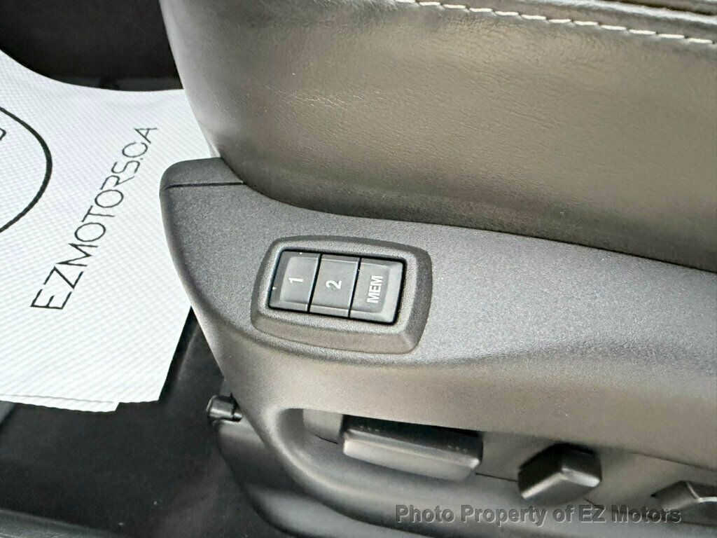 2015 Cadillac SRX ONE OWNER--FRESH TRADE IN! CERTIFIED! - 22970379 - 28