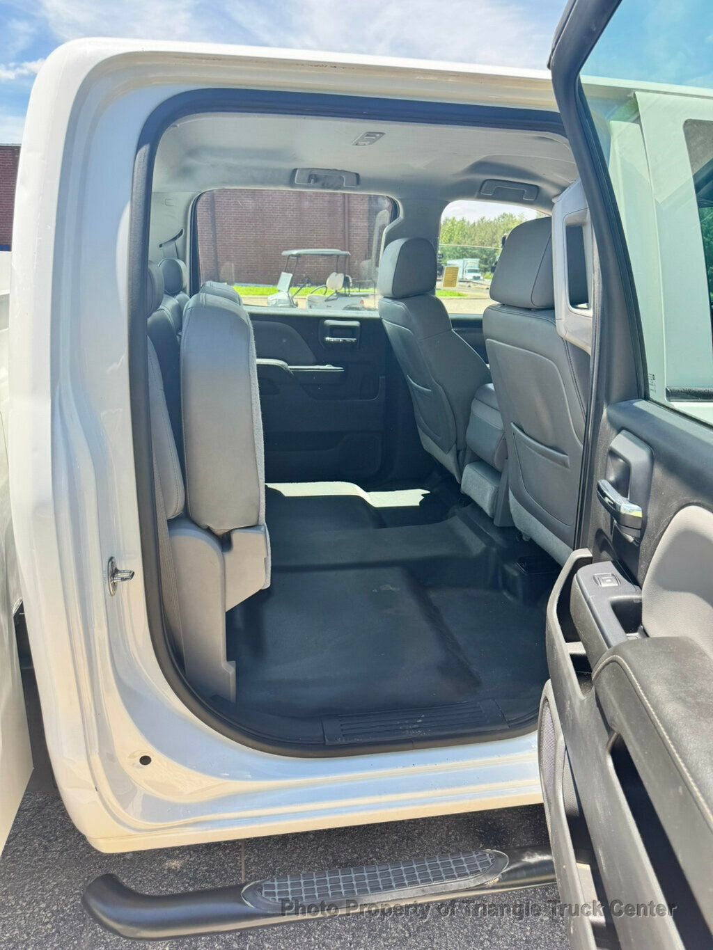 2015 Chevrolet 2500HD CREW CAB UTILITY JUST 12k MILES! + - 23002305 - 18