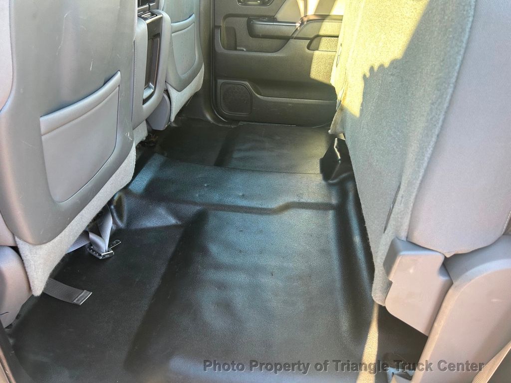 2015 Chevrolet 2500HD DURAMAX UTILITY CREW CAB 4x4 SUPER CLEAN! +LOOK INSIDE UTILITY BOXES! WOW!  SUPER CLEAN UNIT! - 22108613 - 32
