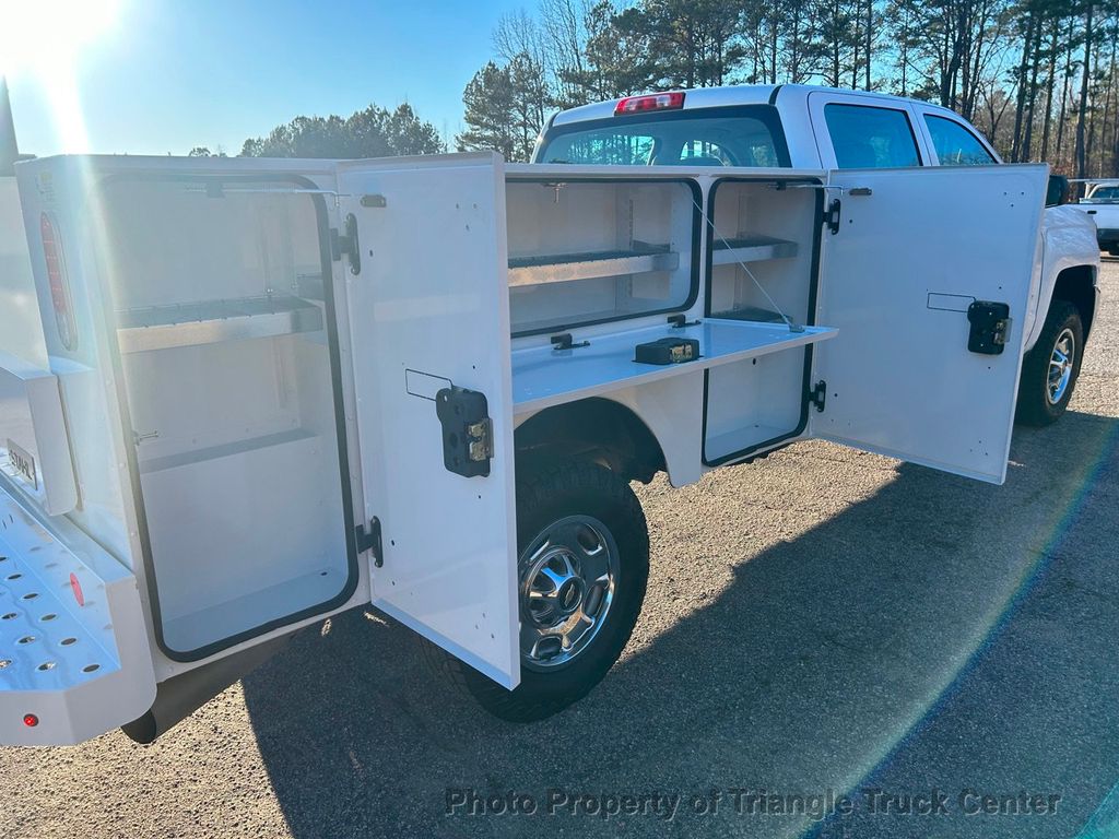 2015 Chevrolet 2500HD DURAMAX UTILITY CREW CAB 4x4 SUPER CLEAN! +LOOK INSIDE UTILITY BOXES! WOW!  SUPER CLEAN UNIT! - 22108613 - 68