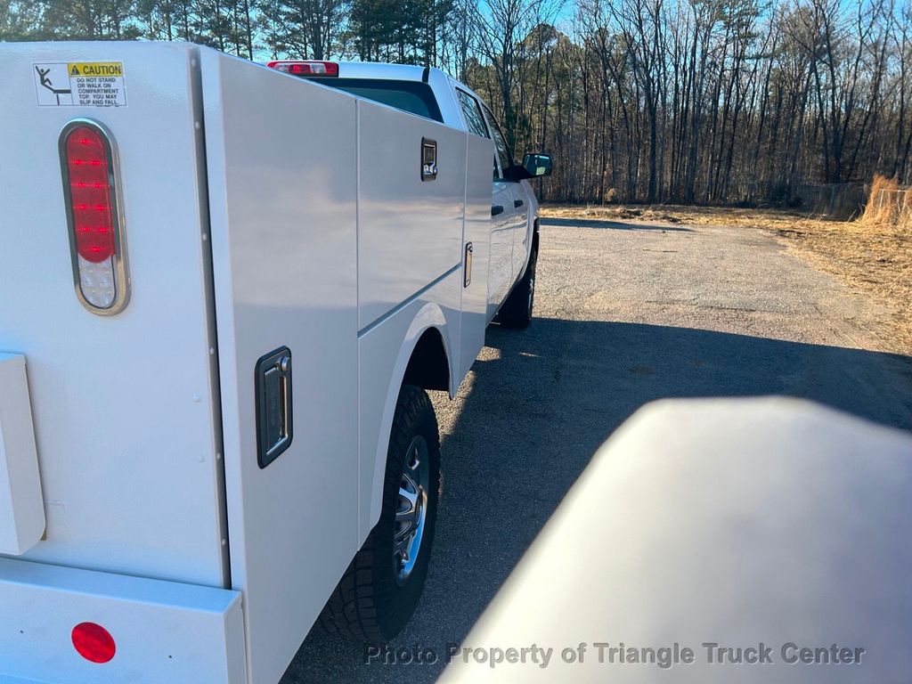 2015 Chevrolet 2500HD DURAMAX UTILITY CREW CAB 4x4 SUPER CLEAN! +LOOK INSIDE UTILITY BOXES! WOW!  SUPER CLEAN UNIT! - 22108613 - 80