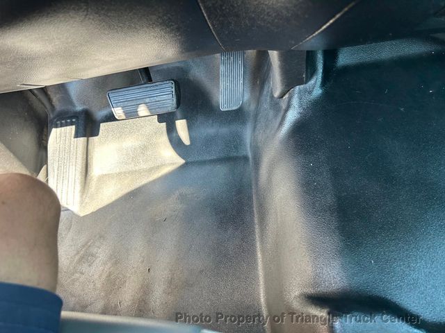 2015 Chevrolet 2500HD UTILITY JUST 41k MILES! NICE UNIT! ++LADDER/PIPE RACKS! SUPER NICE UTILITY ! - 22872875 - 16