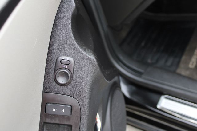 2015 Chevrolet Camaro  - 23017817 - 19