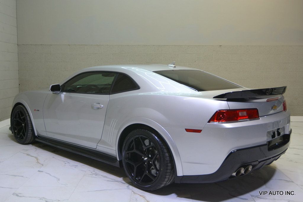 2015 Chevrolet Camaro 1 of 48 - 23085103 - 9