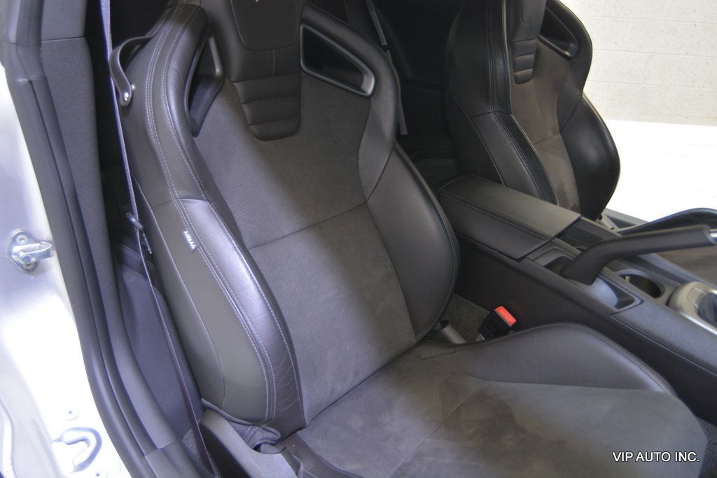 2015 Chevrolet Camaro 1 of 48 - 23085103 - 19