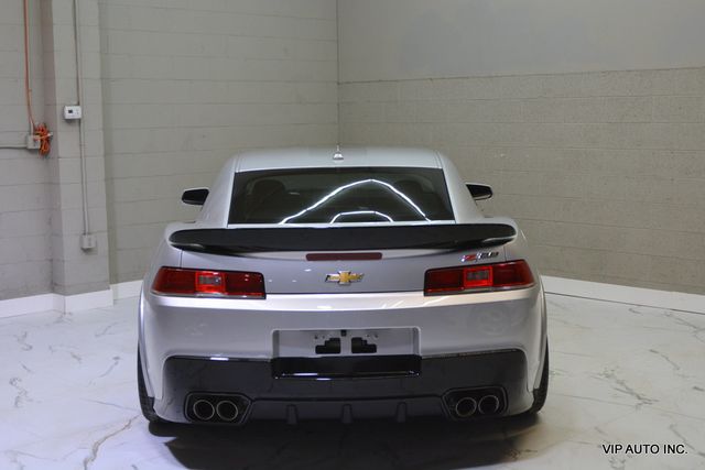 2015 Chevrolet Camaro 1 of 48 - 23085103 - 3