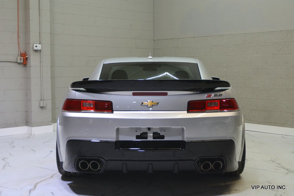 2015 Chevrolet Camaro 1 of 48 - 23085103 - 4
