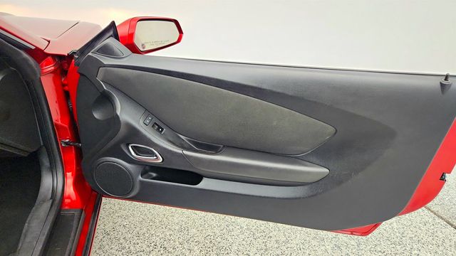 2015 Chevrolet Camaro 2dr 1LT Convertible w/ Soft Top & 6-Speed Auto w/TAPshift - 22995722 - 23