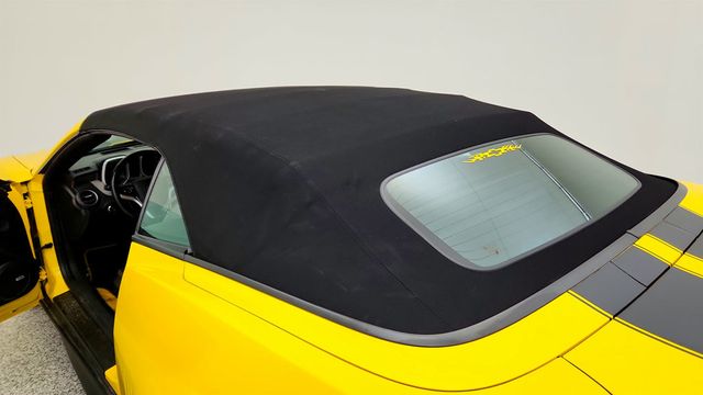 2015 Chevrolet Camaro 2dr Convertible 2LT w/ RS Pkg, Navigation & 20’’ Polished Wheels - 23032184 - 9
