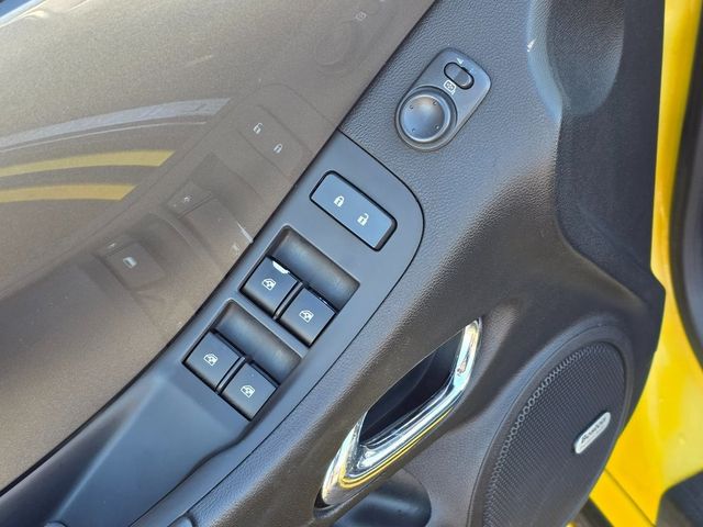 2015 Chevrolet Camaro 2dr Convertible SS w/2SS - 22947200 - 16