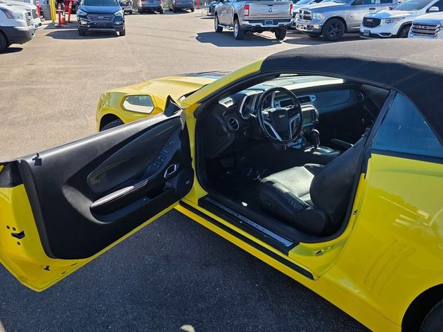 2015 Chevrolet Camaro 2dr Convertible SS w/2SS - 22947200 - 37