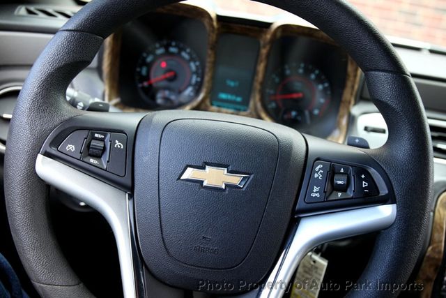 2015 Chevrolet Camaro 2dr Coupe LS w/2LS - 22380700 - 32