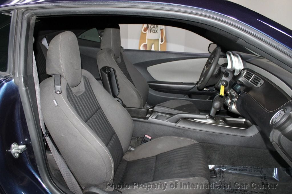 2015 Chevrolet Camaro photo 20