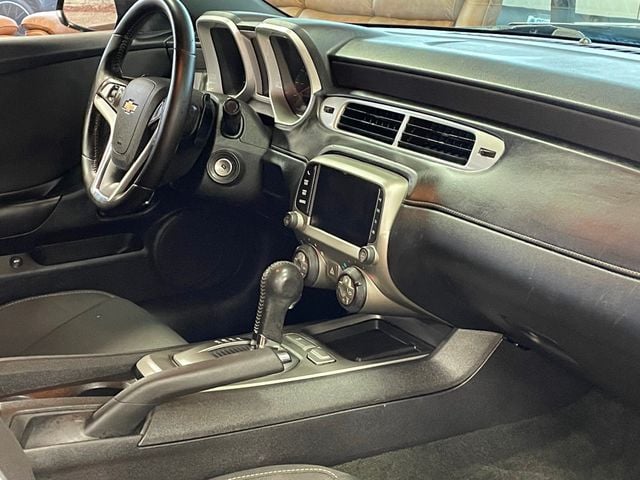 2015 Chevrolet Camaro 2dr Coupe LT w/1LT - 22979772 - 18