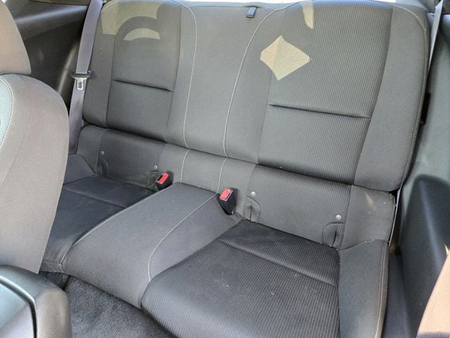 2015 Chevrolet Camaro 2dr Coupe LT w/1LT - 22943870 - 7