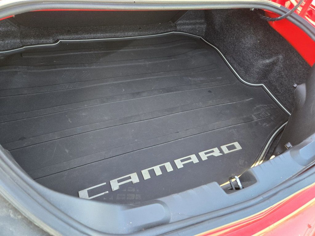 2015 Chevrolet Camaro 2dr Coupe LT w/1LT - 22943870 - 8