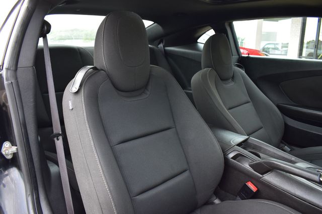 2015 Chevrolet Camaro 2dr Coupe LT w/1LT - 23067811 - 15