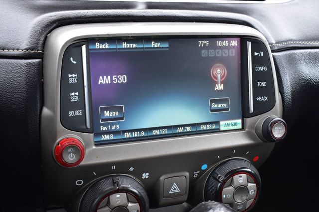 2015 Chevrolet Camaro 2dr Coupe LT w/1LT - 23067811 - 29