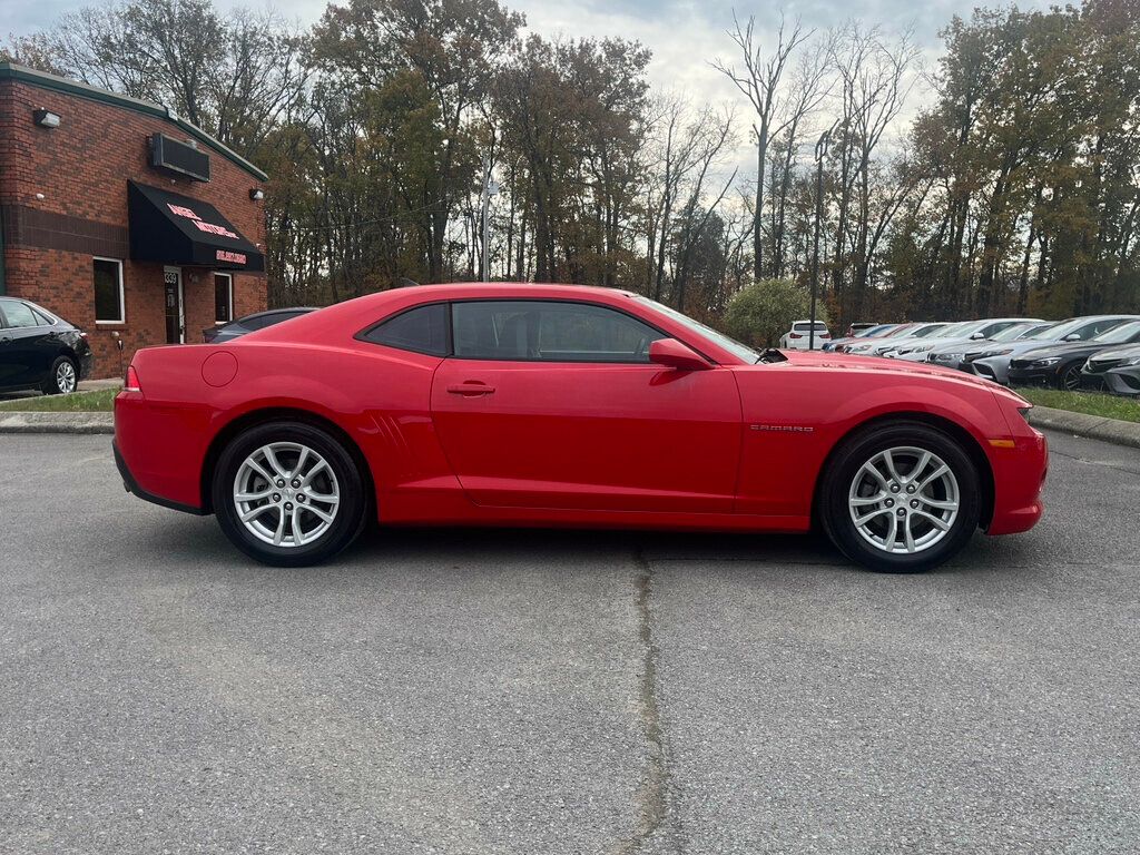 2015 Chevrolet Camaro 2dr Coupe LT w/1LT - 22687279 - 4