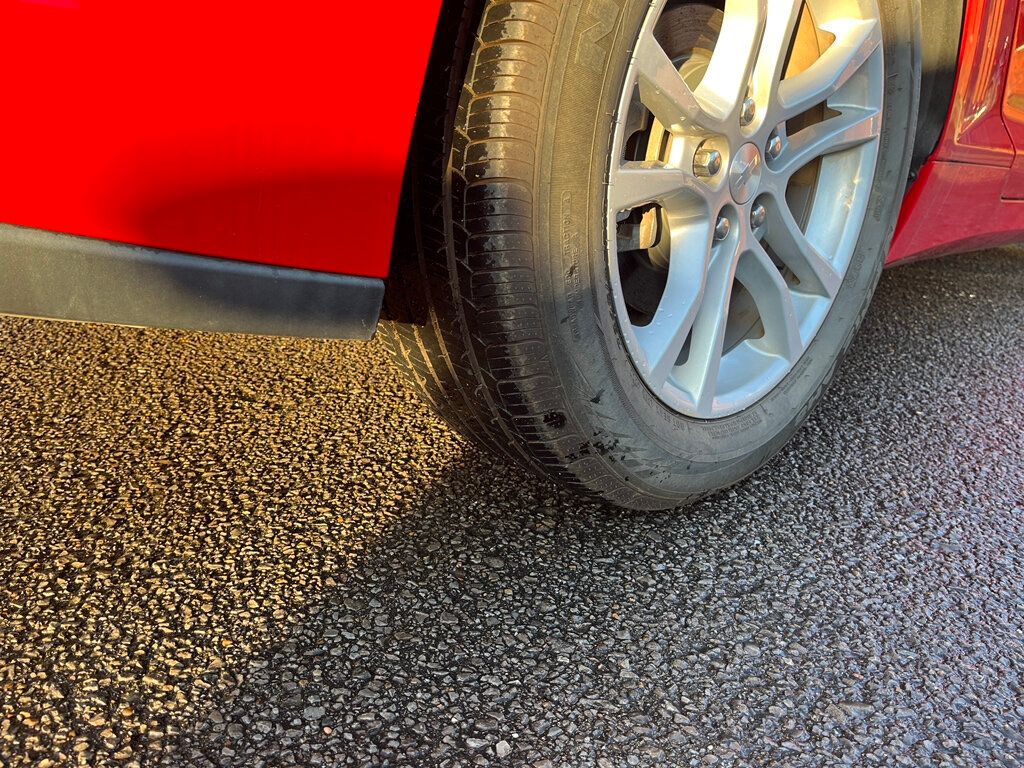 2015 Chevrolet Camaro 2dr Coupe LT w/1LT - 22972627 - 9