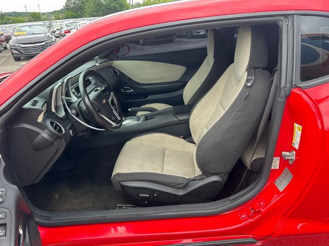 2015 Chevrolet Camaro 2dr Coupe LT w/1LT - 23034060 - 6