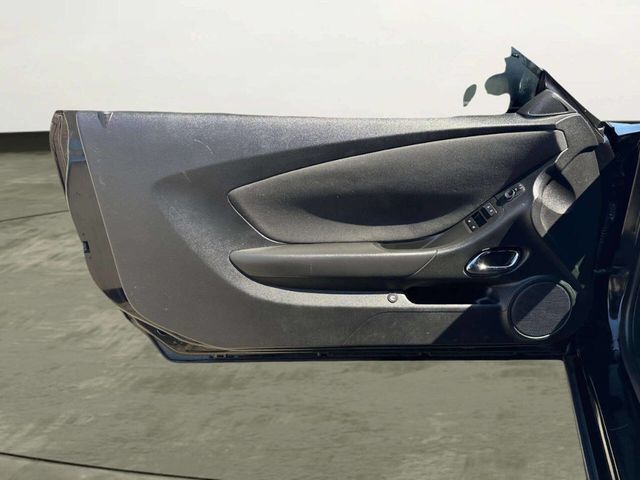 2015 Chevrolet Camaro 2dr Coupe LT w/1LT - 23010042 - 8