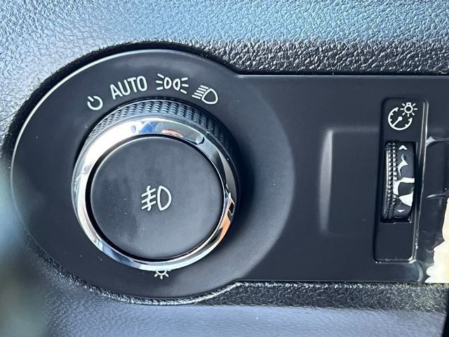 2015 Chevrolet Camaro 2dr Coupe LT w/1LT - 23044642 - 22