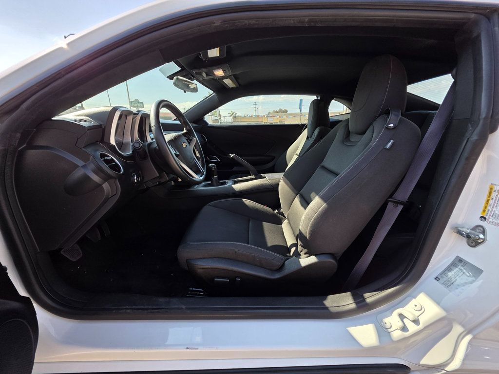 2015 Chevrolet Camaro 2dr Coupe LT w/1LT - 22943810 - 13