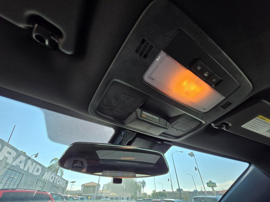 2015 Chevrolet Camaro 2dr Coupe LT w/1LT - 22943810 - 25