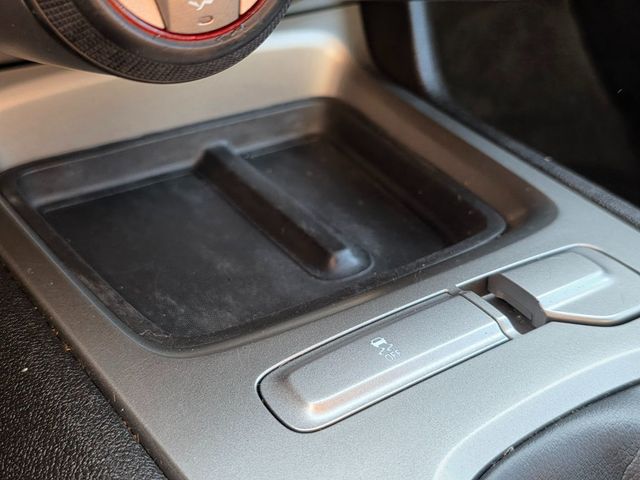 2015 Chevrolet Camaro 2dr Coupe LT w/1LT - 22943810 - 28