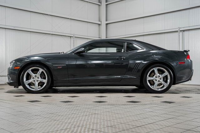 2015 Chevrolet Camaro 2dr Coupe SS w/2SS - 22362179 - 3