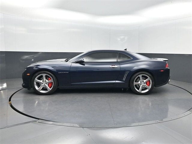 2015 Chevrolet Camaro 2SS photo 2