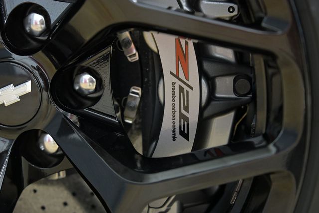 2015 Chevrolet Camaro 2dr Coupe Z/28 - 23004602 - 9