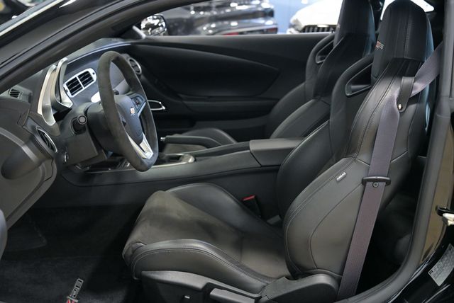 2015 Chevrolet Camaro 2dr Coupe Z/28 - 23004602 - 24