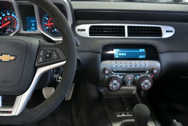 2015 Chevrolet Camaro 2dr Coupe Z/28 - 23004602 - 47