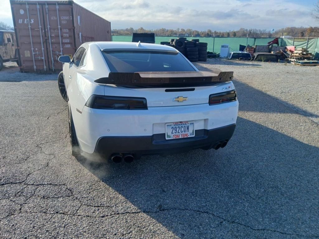 2015 Chevrolet Camaro 2dr Coupe ZL1 - 22671468 - 1