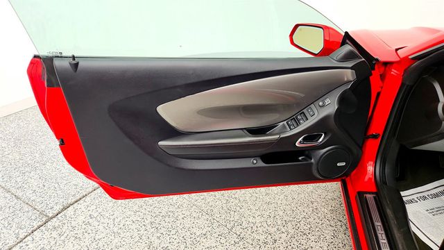 2015 Chevrolet Camaro 2SS 2dr Convertible w/ 6 Speed Auto, TAPshift & Remote Start - 23020193 - 10