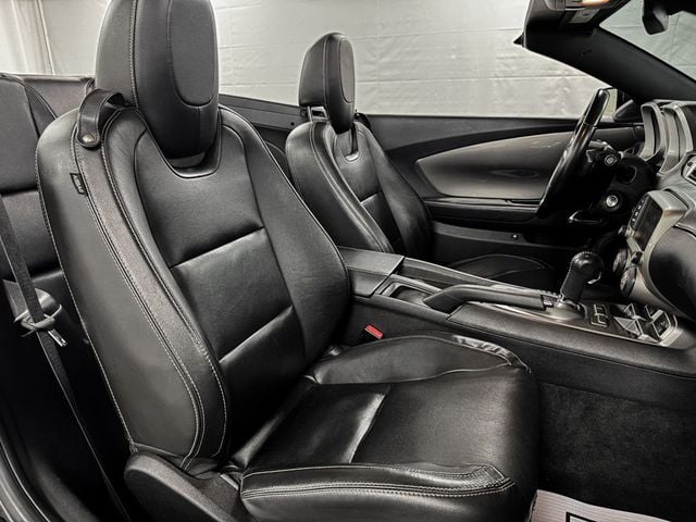 2015 Chevrolet Camaro LT CONVERTIBLE - 22995322 - 13