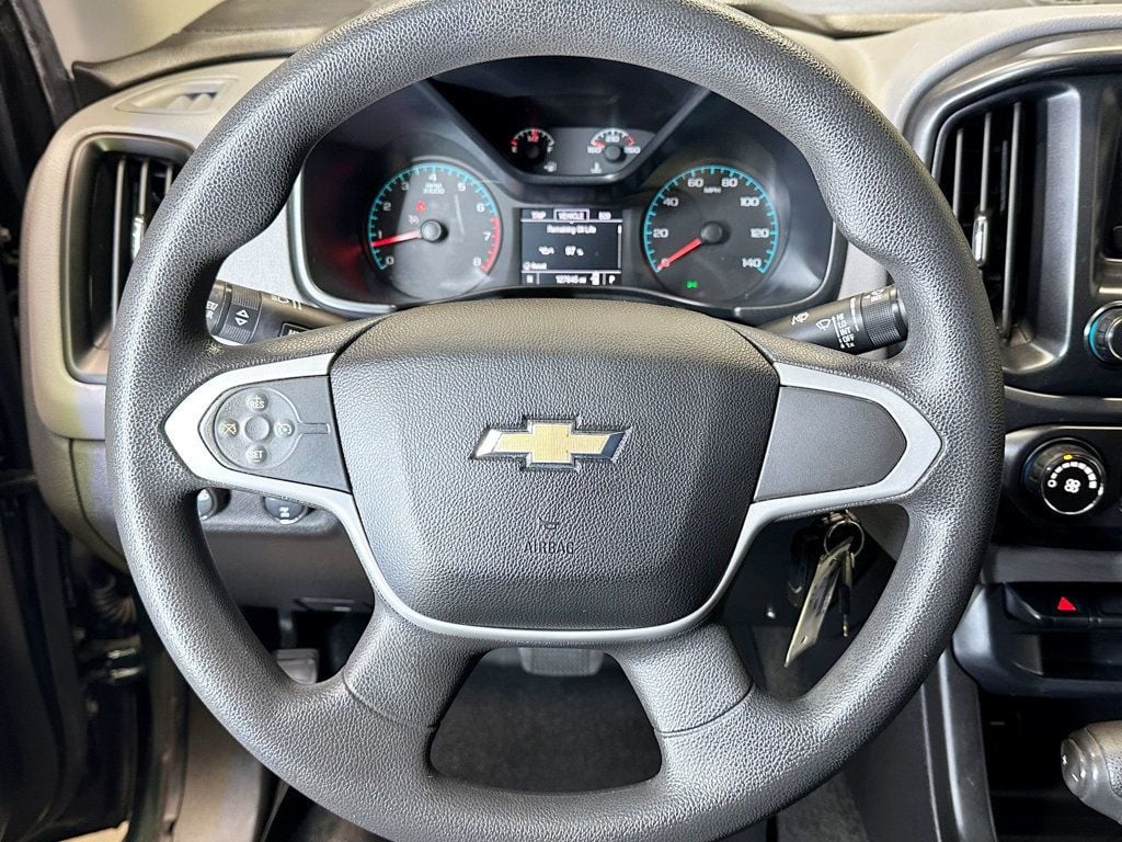 2015 Chevrolet Colorado 4WD Crew Cab 140.5" WT - 23036900 - 33