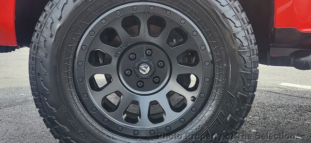 2015 Chevrolet Colorado 4WD CREW CAB Z71 - 22994741 - 44