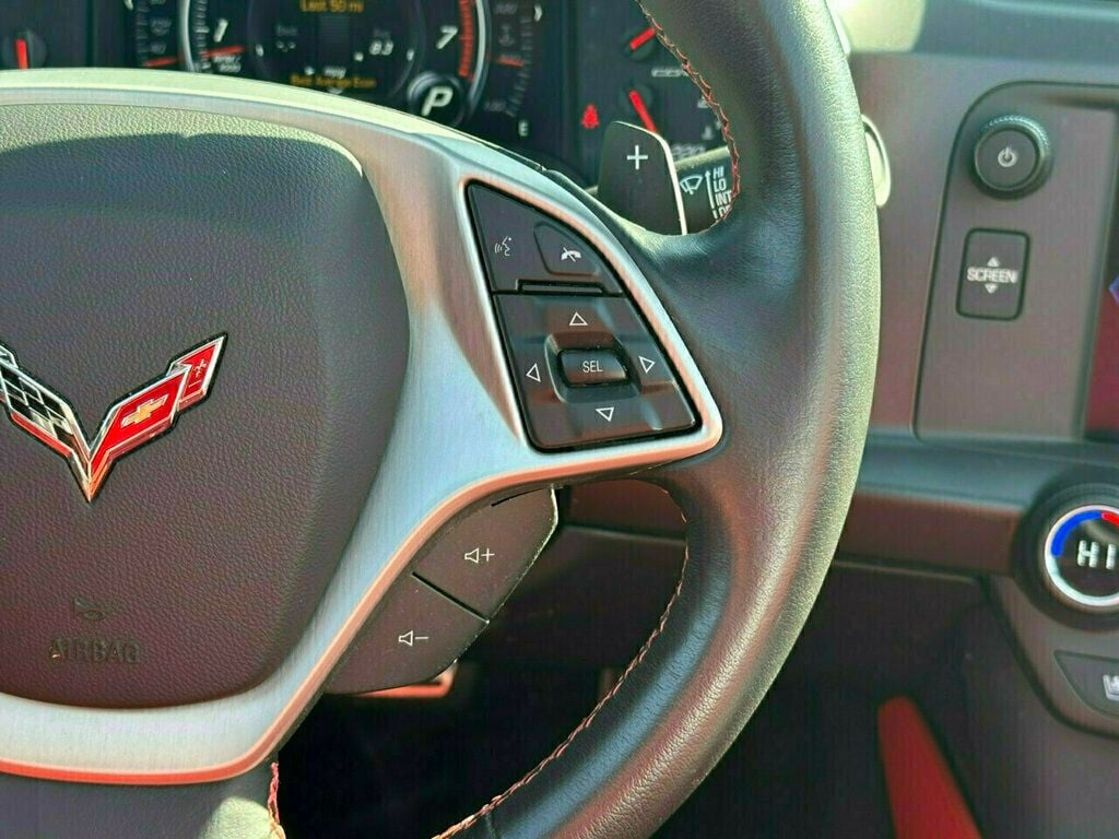 2015 Chevrolet Corvette 2dr Stingray Convertible w/2LT - 22033165 - 32