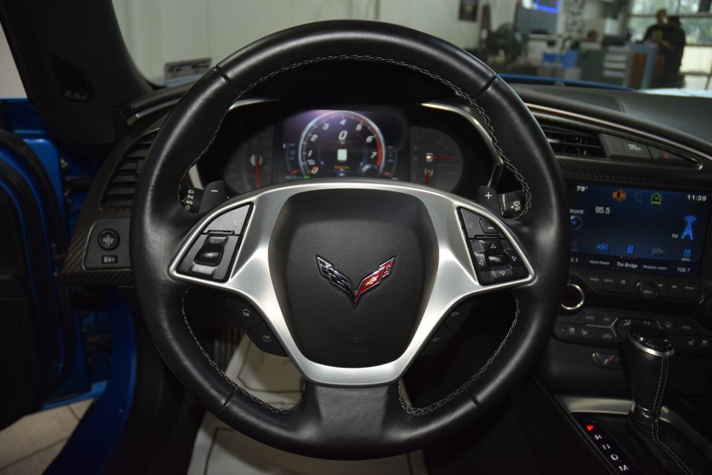 2015 Chevrolet Corvette 2dr Stingray Coupe w/2LT - 23067710 - 34