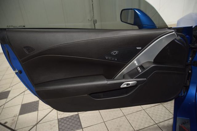 2015 Chevrolet Corvette 2dr Stingray Coupe w/2LT - 23067710 - 42