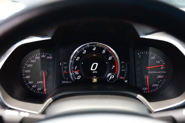 2015 Chevrolet Corvette 2dr Stingray Coupe w/2LT - 23035284 - 28