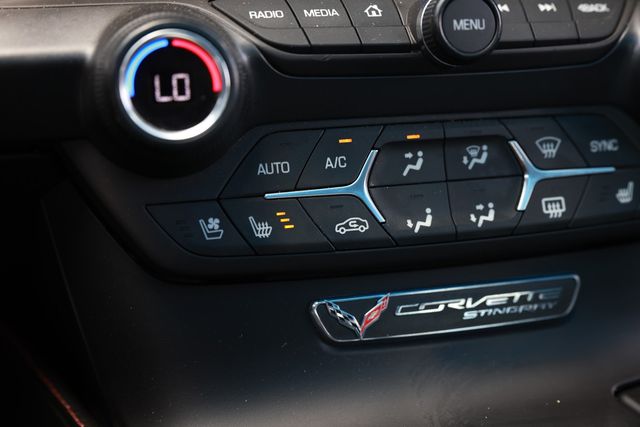 2015 Chevrolet Corvette 2dr Stingray Coupe w/2LT - 23035284 - 32