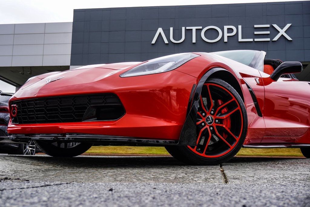 2015 Chevrolet Corvette Stingray Z51 3LT photo 2