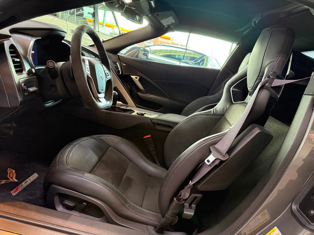 2015 Chevrolet Corvette Z06 Coupe 1LZ photo 34
