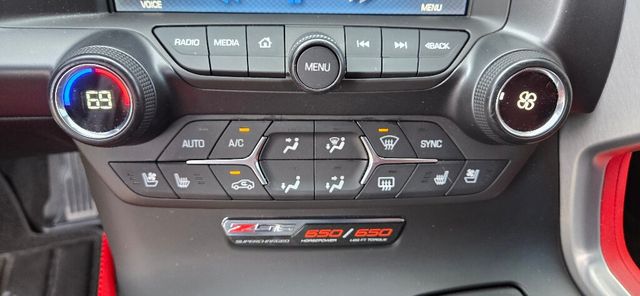 2015 Chevrolet Corvette 2dr Z06 Coupe w/3LZ - 22984067 - 16