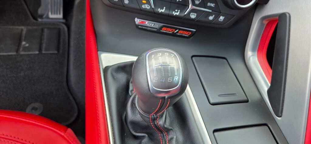 2015 Chevrolet Corvette 2dr Z06 Coupe w/3LZ - 22984067 - 19